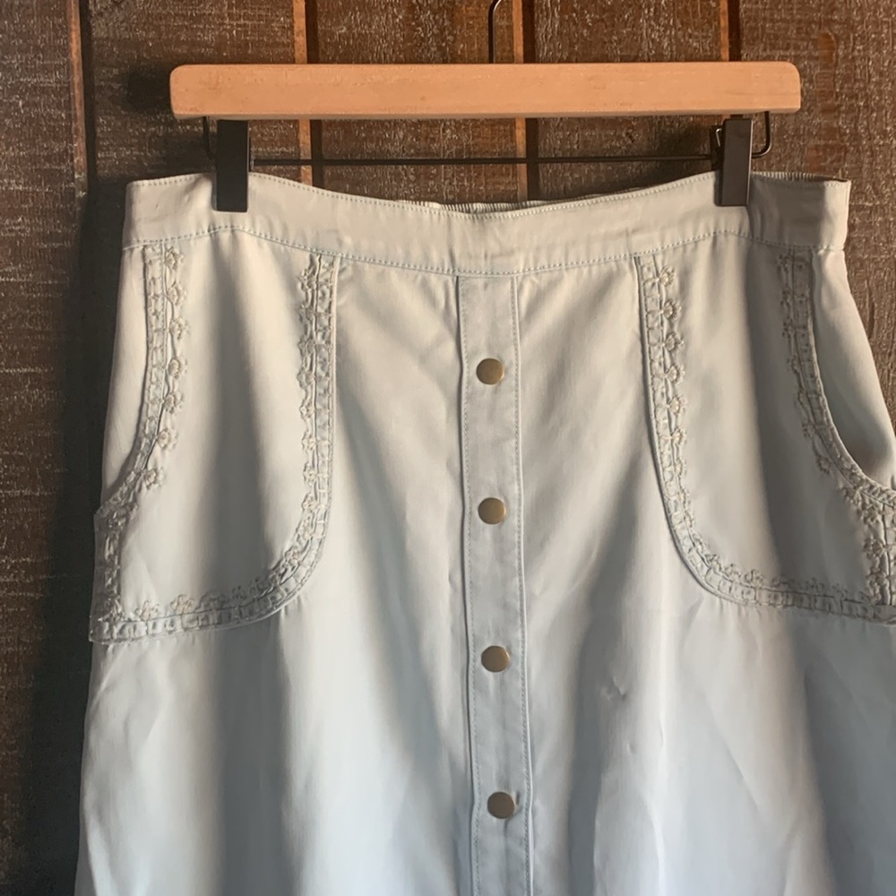 Soft Surroundings A-line skirt size small light blue embroidered coastal soft - Picture 5 of 13